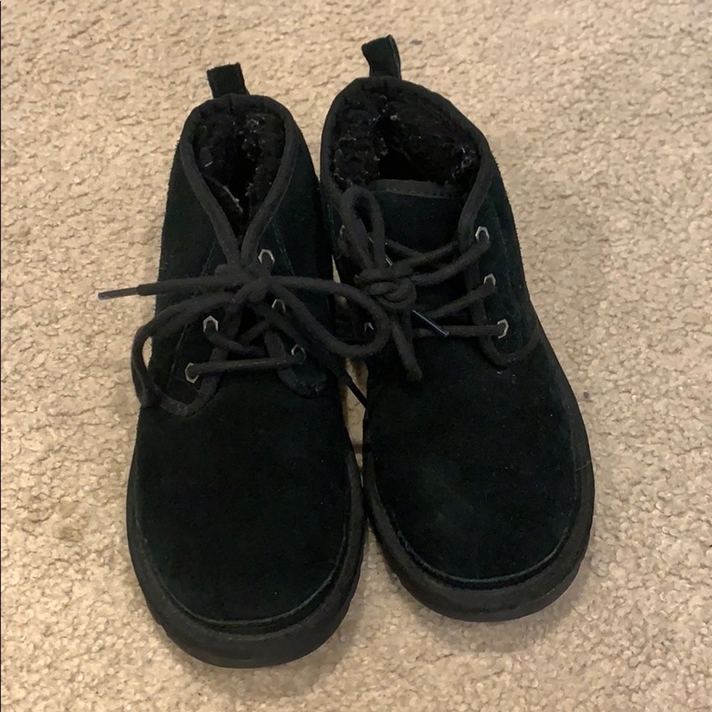 ugg neumel